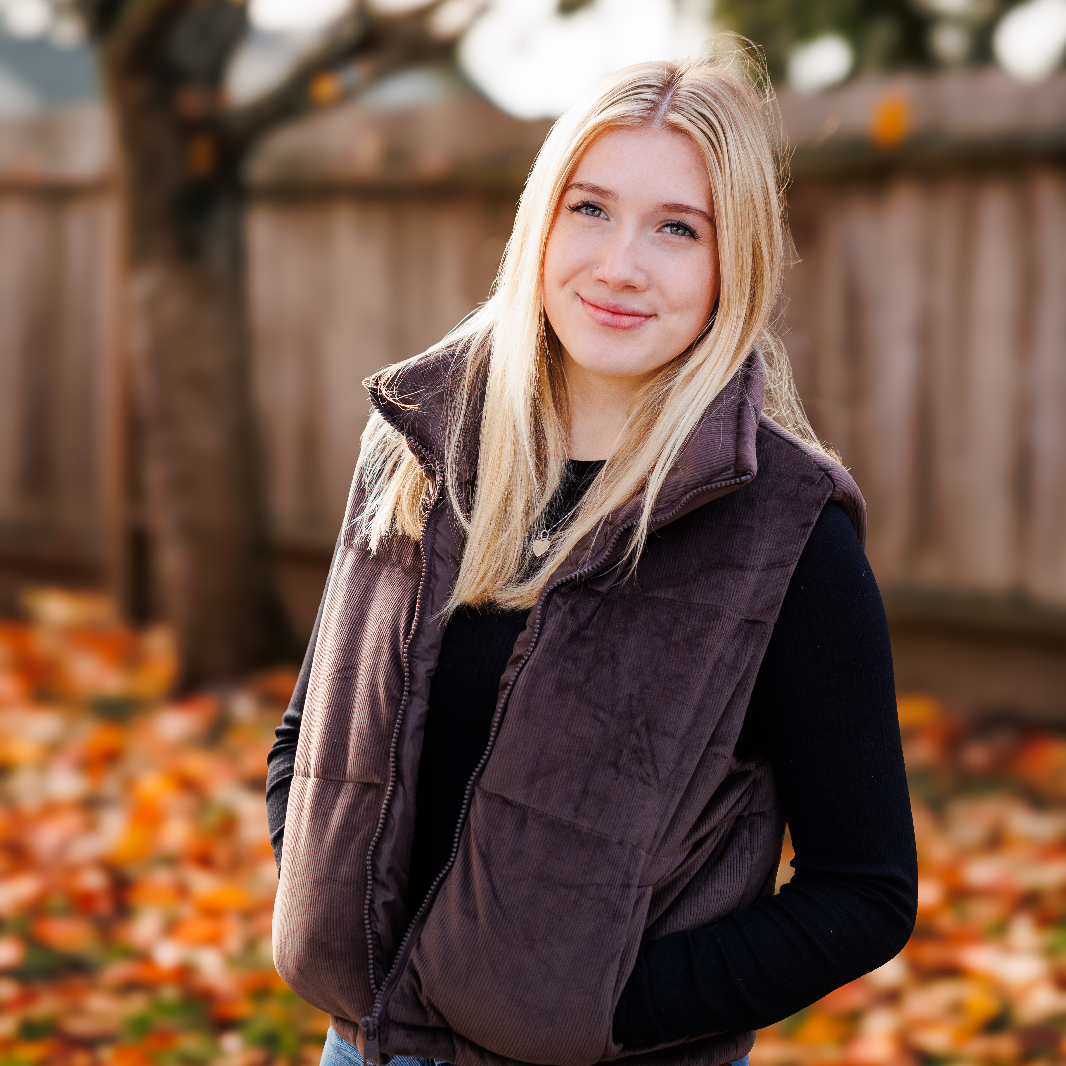 Associate Implant and Family Dentistry Dental bellingham washington whatcom county implant dentist cosmetic local health care Dr. Chen Dr. Vu Dr. Gill